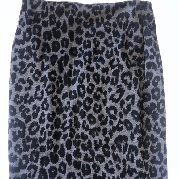 Victoria’s Secret Animal Print Pencil Skirt - Picture 1 of 4